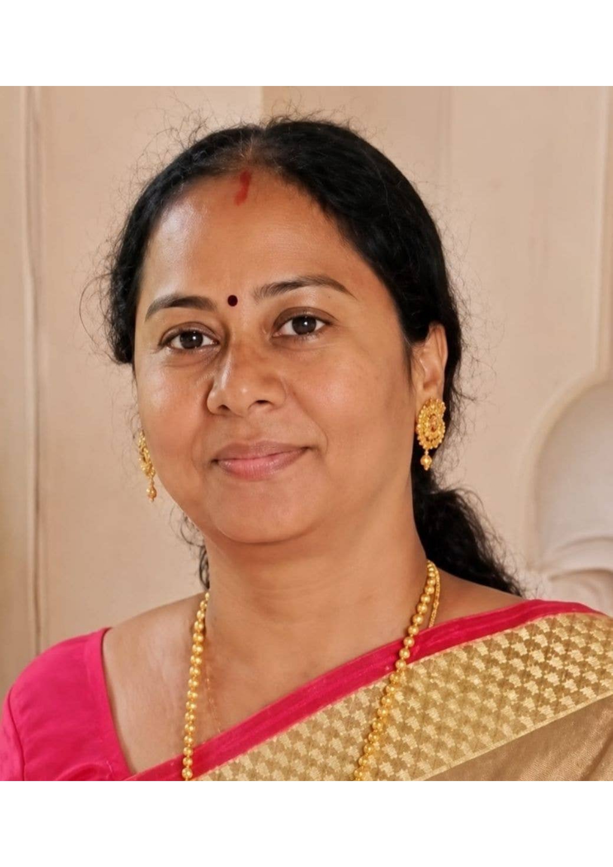 Portrait of Shobha M.